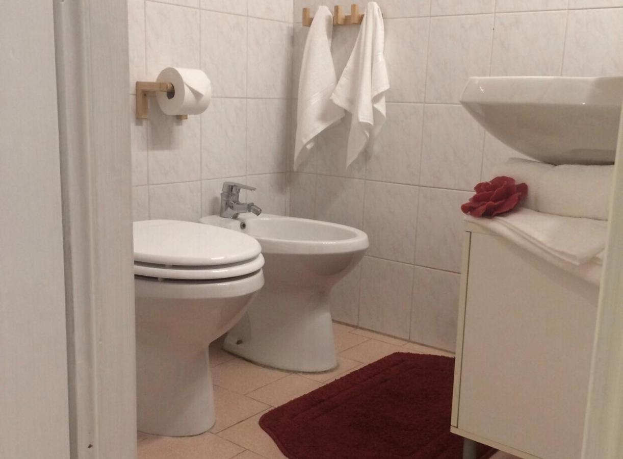 La Casa Di Remo Lägenhet Rom Exteriör bild